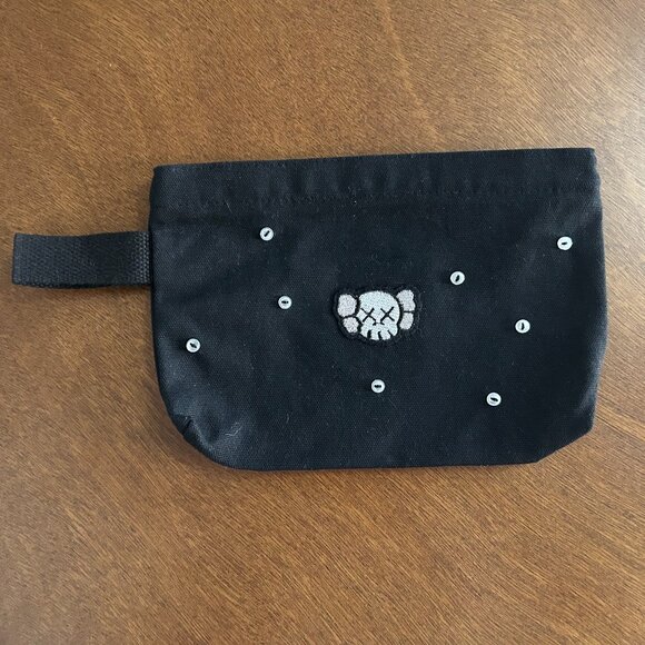 Handmade Modern Pouch Set | Streetwear Inspired - Picture 5 of 6